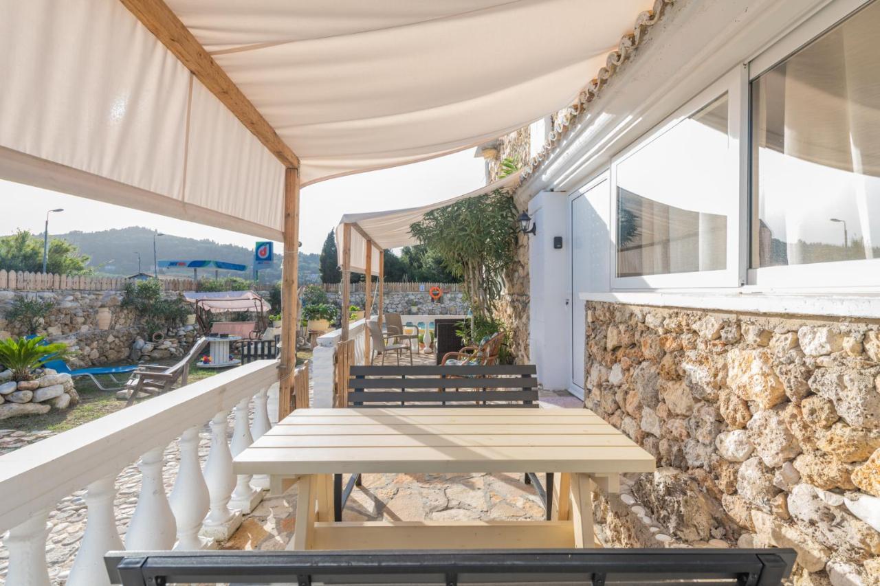 Stelios Stone House Sinarades Villa Kouramades ภายนอก รูปภาพ